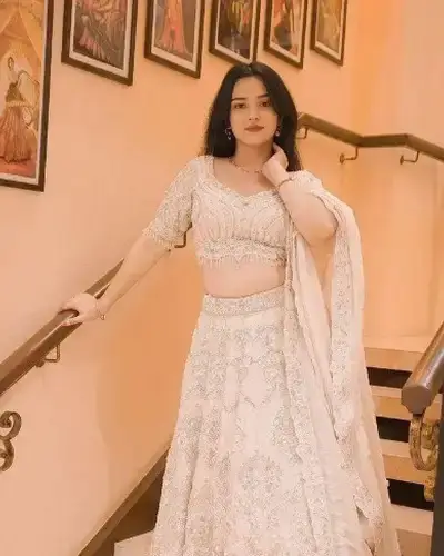 Escort Service In Banda